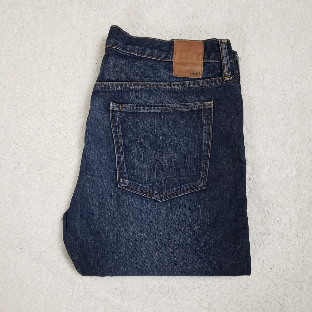 Gap 1969 blue slim jean 33x30
